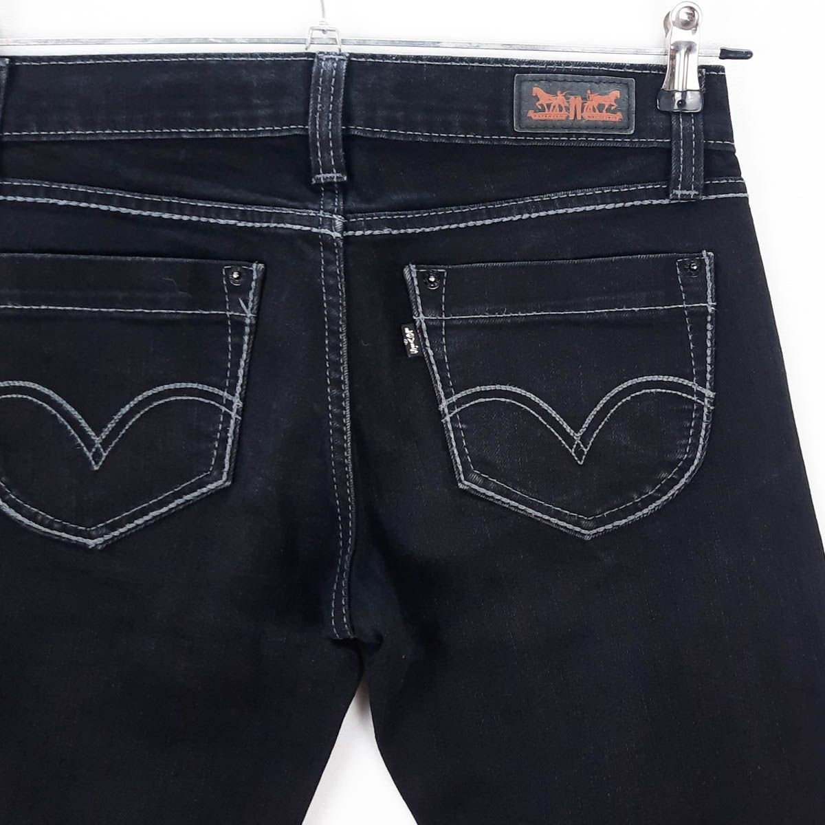 Levi´s elásticos 524 TOO SUPERLOW Talla ESPAÑA 40 W28