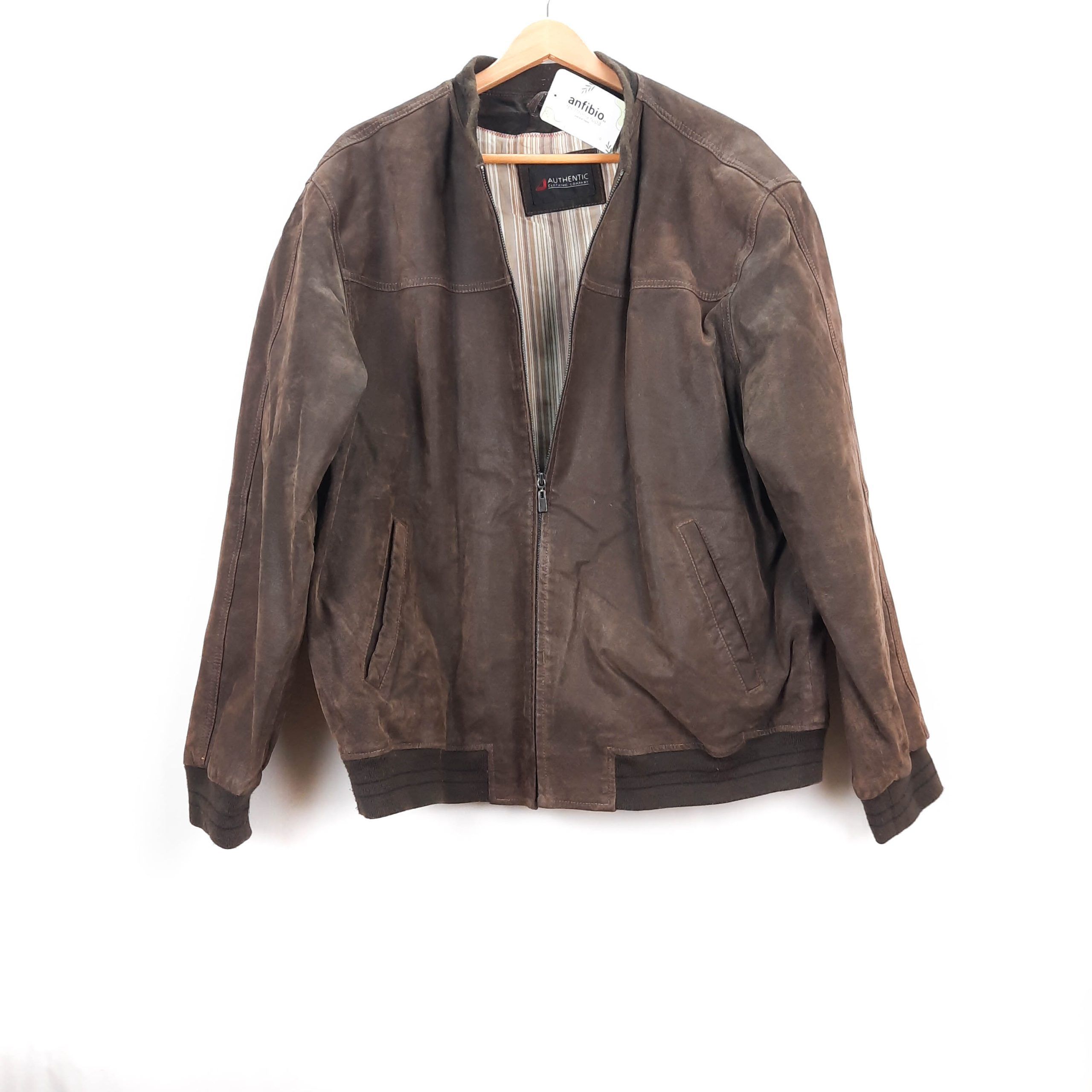 Cazadora 100% piel Authentic Clothing Company Talla 56