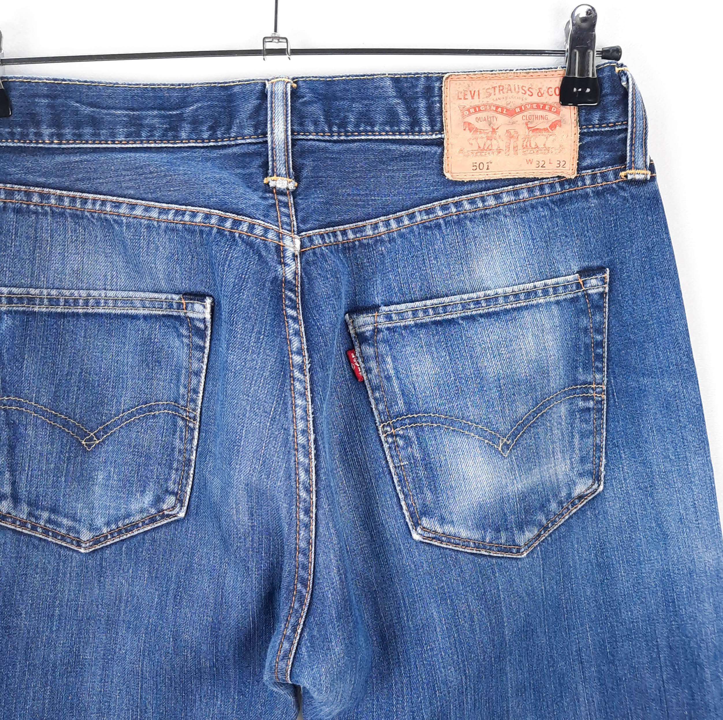 Levi's 501 Talla ESPAÑA 40-42 W32 de Segunda Mano