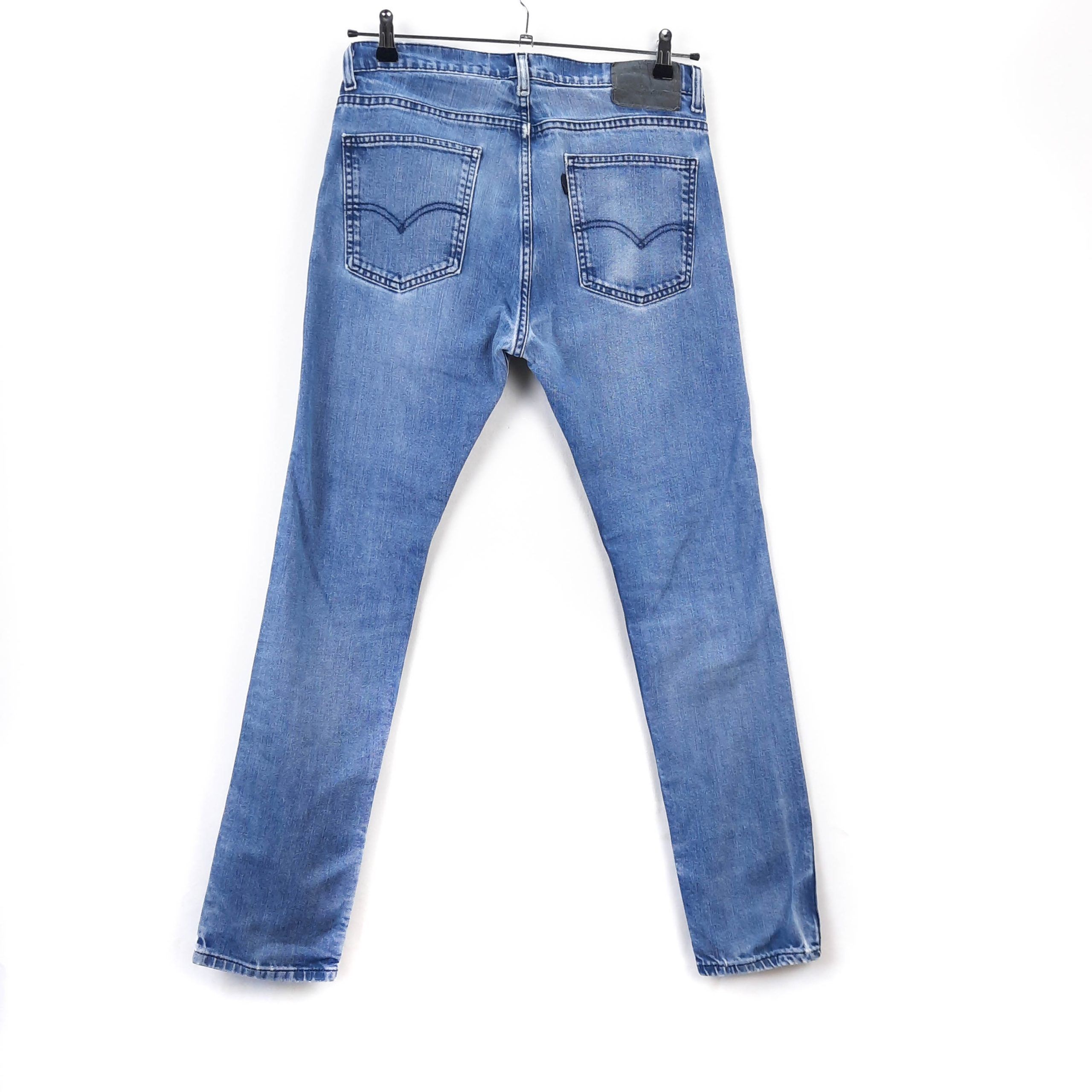 Levi's 520 Talla ESPAÑA 42 W31 de Segunda Mano