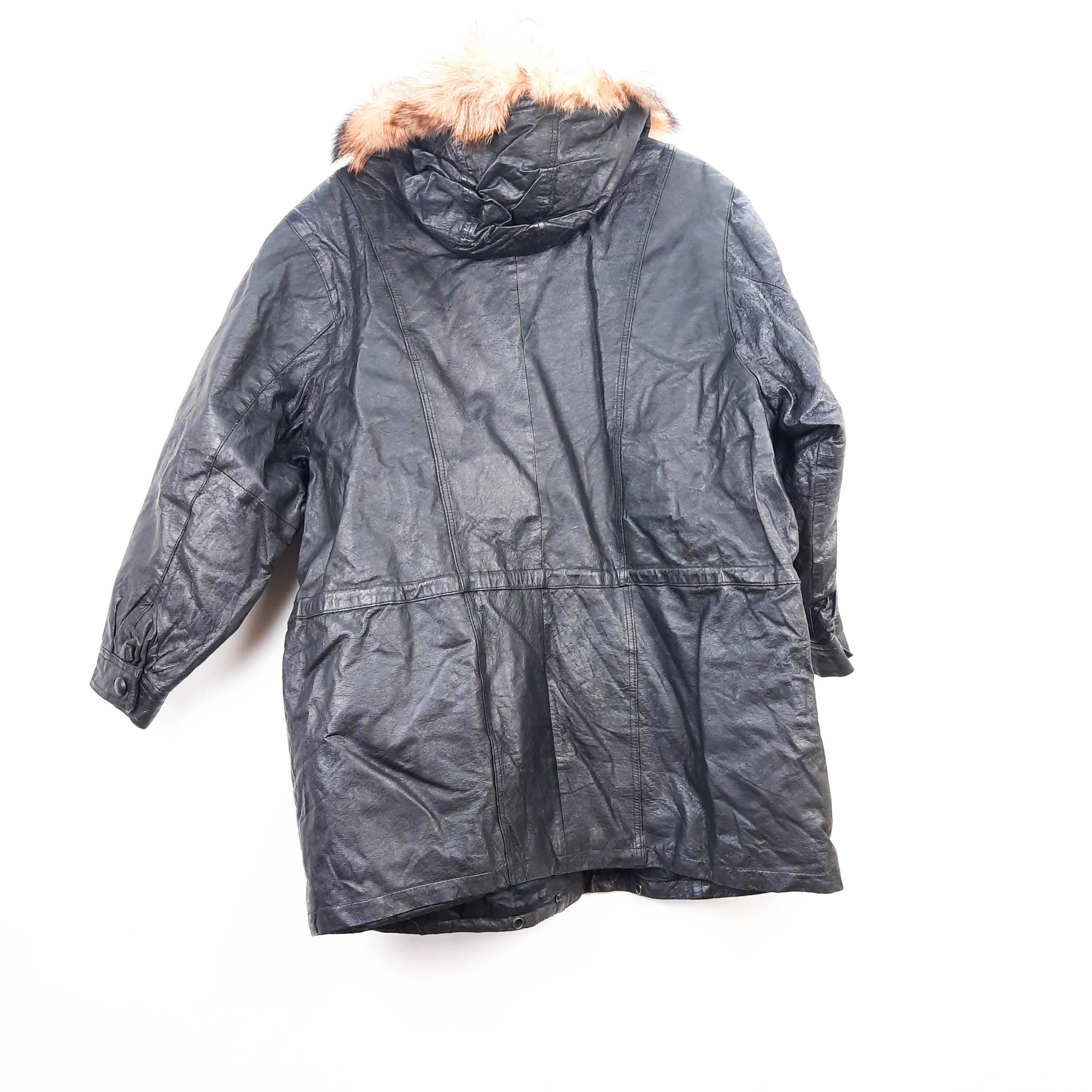 Cazadora con capucha desmontable 100% piel Talla 48-50