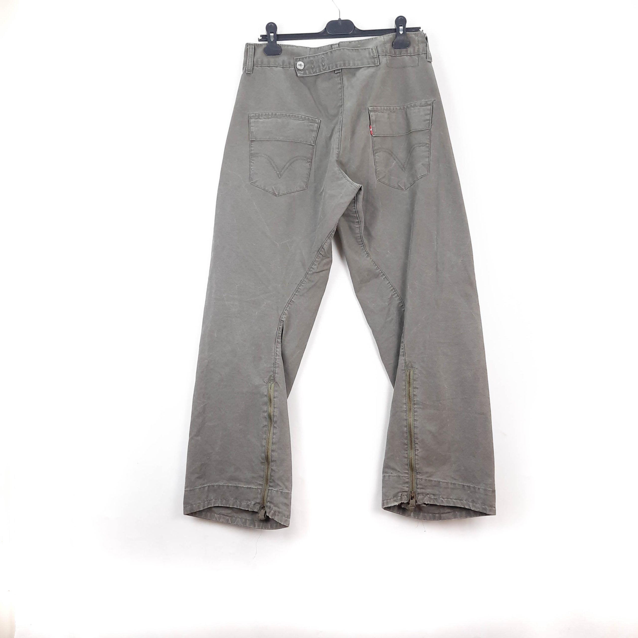 Levi's Engineered Jeans Chinos Talla ESPAÑA 40-42 W28 de Segunda Mano