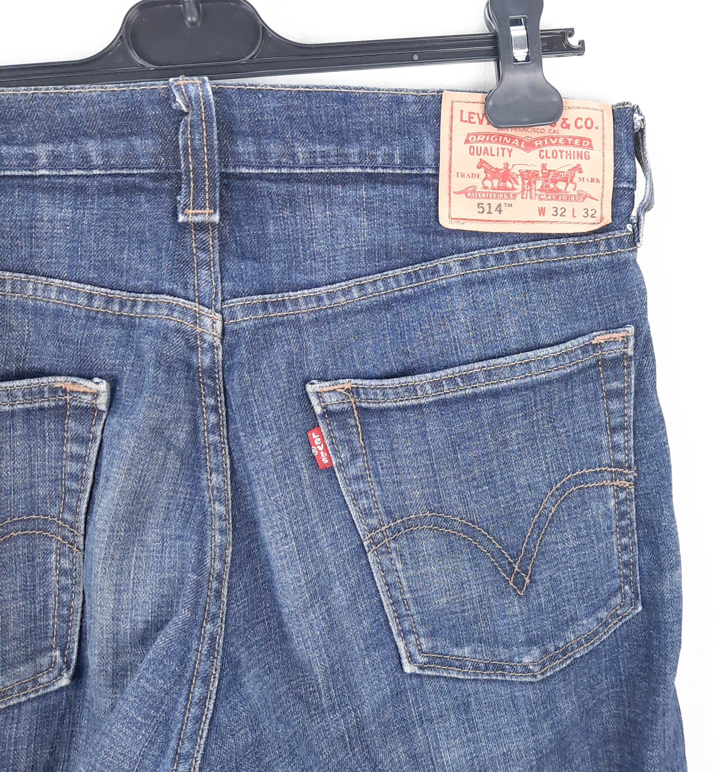Levi's 514 Talla ESPAÑA 44 W32 de Segunda Mano