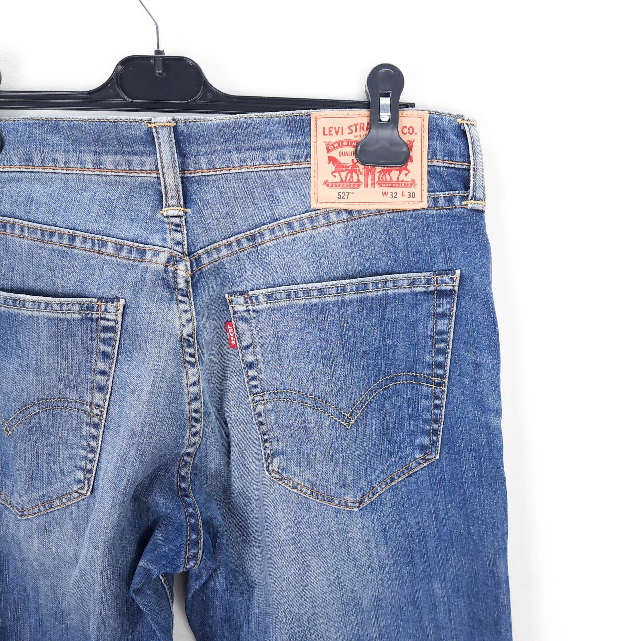 Levi's 527 Talla ESPAÑA 42 W32 de Segunda Mano