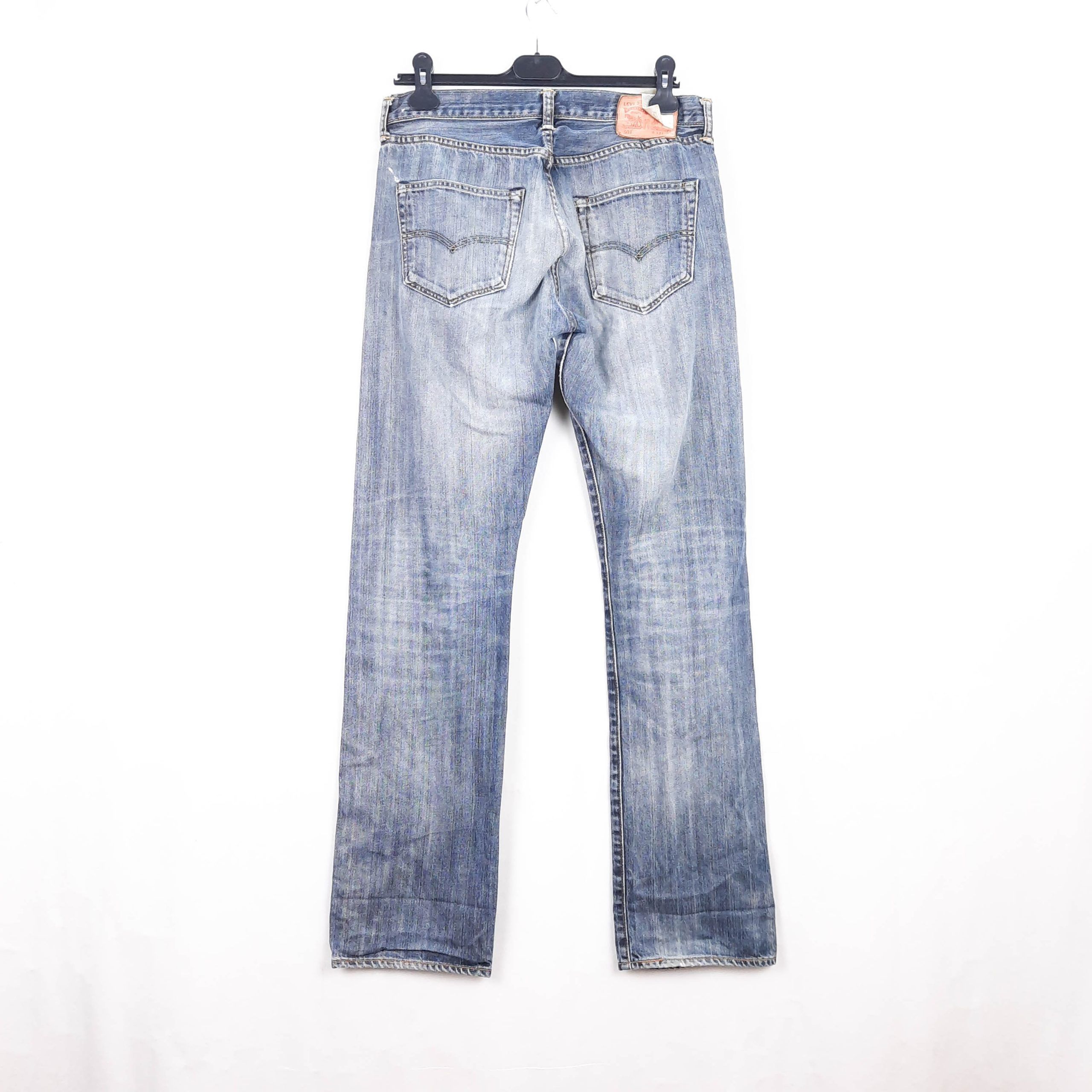 Levi's 501 Talla ESPAÑA 42 W32 de Segunda Mano