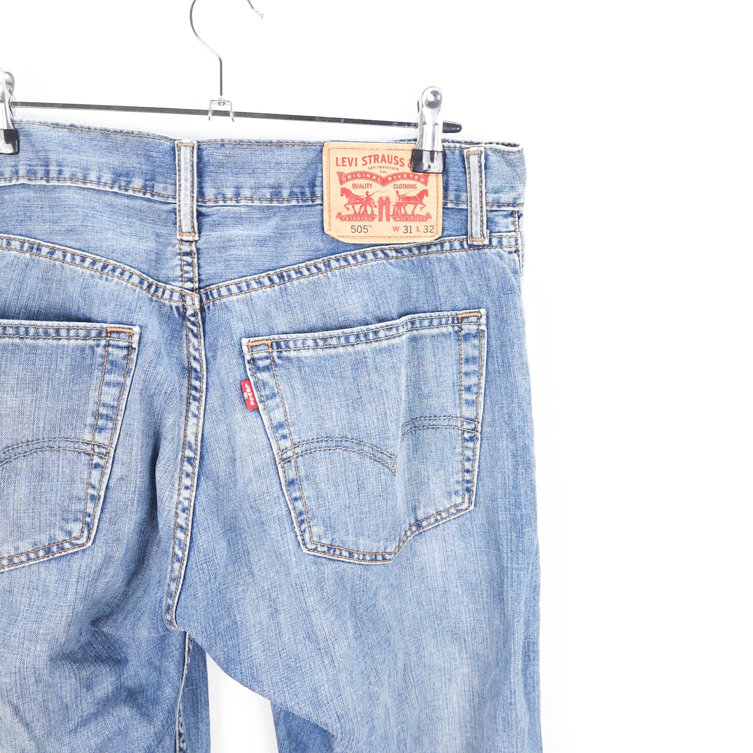 Levi's 505 Talla ESPAÑA 42 W31 de Segunda Mano