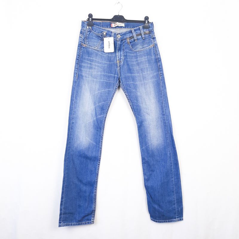 Levi's 504 Straight Talla ESPAÑA 42 W31 de Segunda Mano