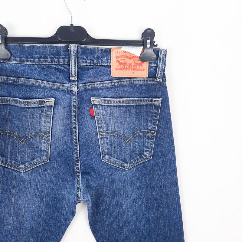 Levi's Talla ESPAÑA 40-42 W32 de Segunda Mano