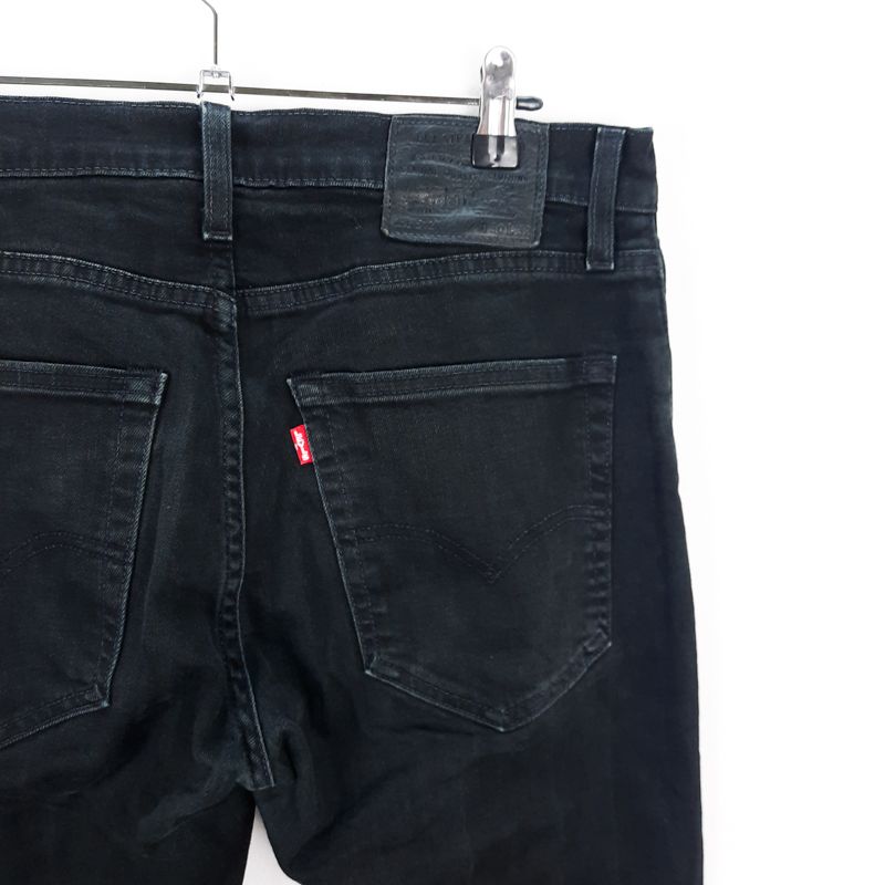 Levi's 512 Premium Talla ESPAÑA 40-42 W30 de Segunda Mano