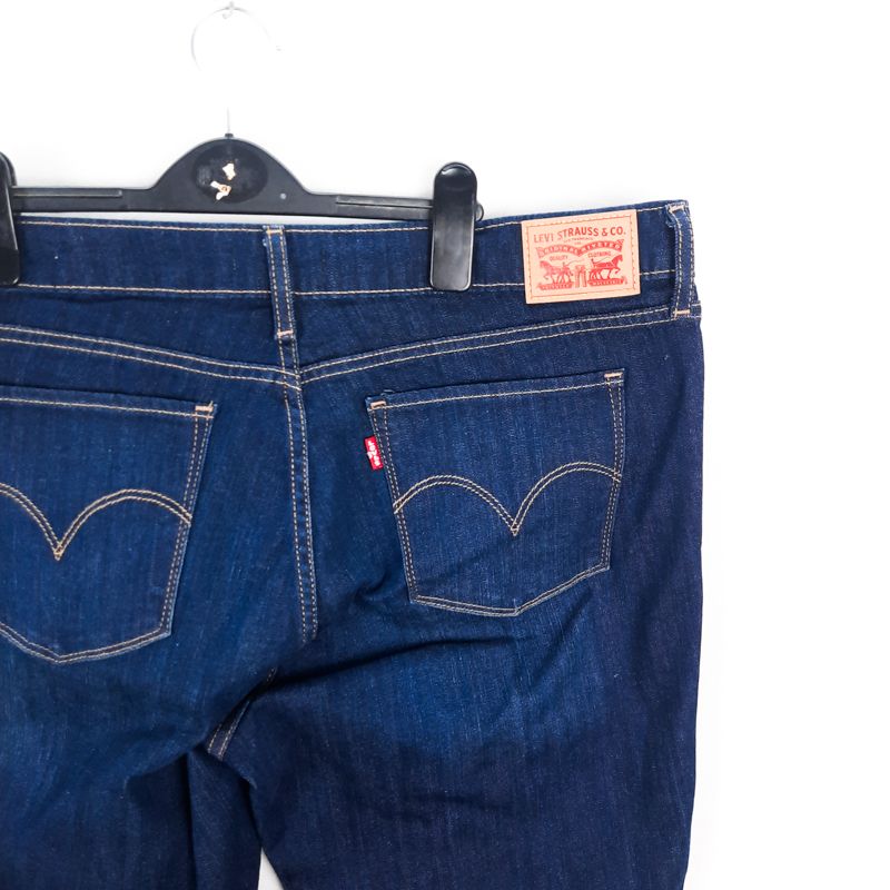 Levi's 712 Slim Talla ESPAÑA 46-48 W33 de Segunda Mano
