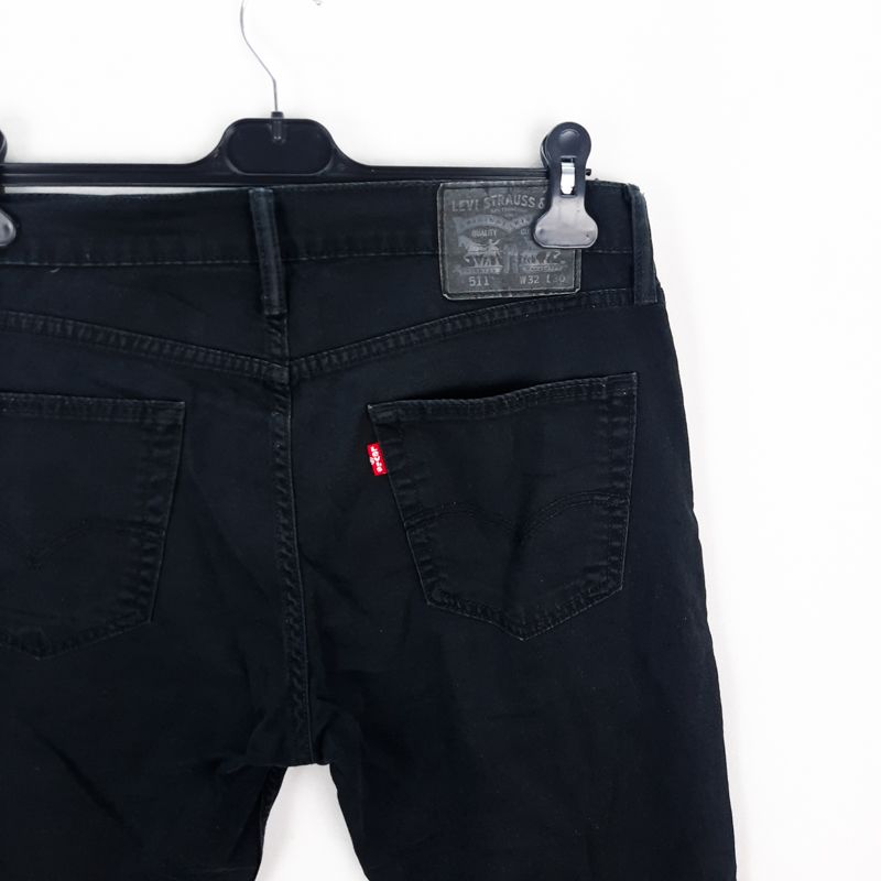 Levi's 511 Talla ESPAÑA 42 W32 de Segunda Mano