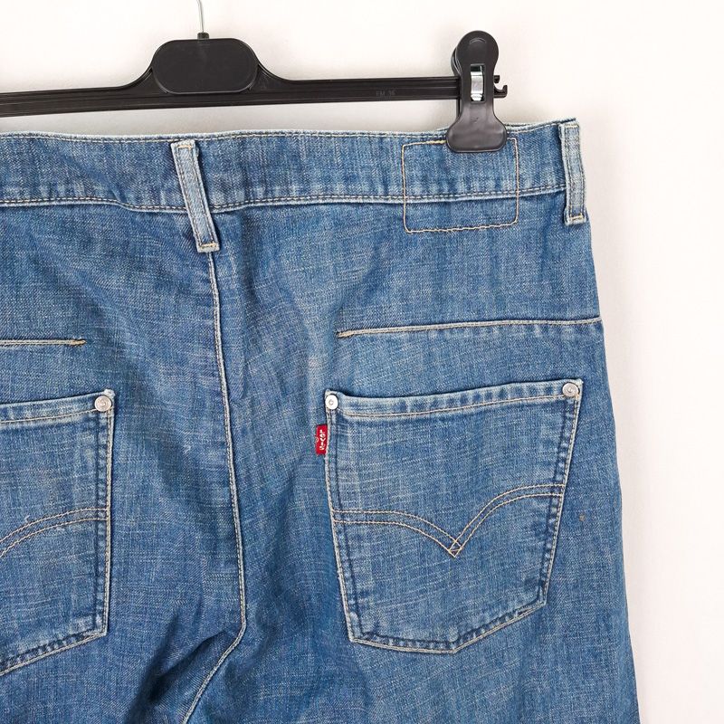 Levi's Engineered Jeans Talla ESPAÑA 46-48 W36 de Segunda Mano