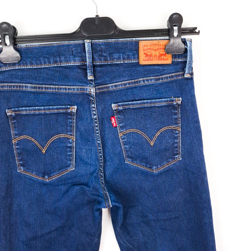 Levi's 720 High Rise Super Skinny Talla ESPAÑA 38 W28 de Segunda Mano