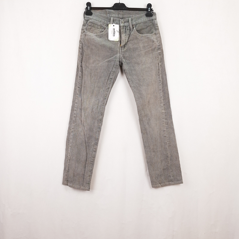 Levi's 511 de pana Talla ESPAÑA 38 W28 de Segunda Mano