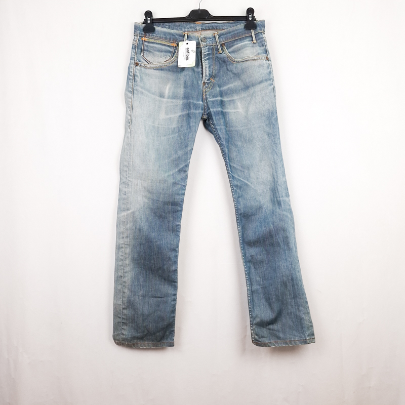 Levi's 504 Talla ESPAÑA 42 W31 de Segunda Mano