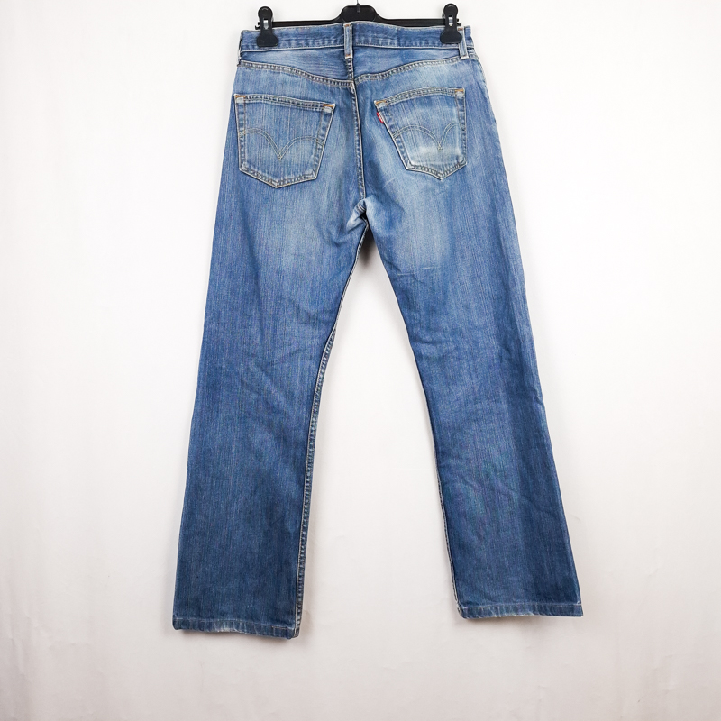 Levi's 501 Talla ESPAÑA 42 W33 de Segunda Mano