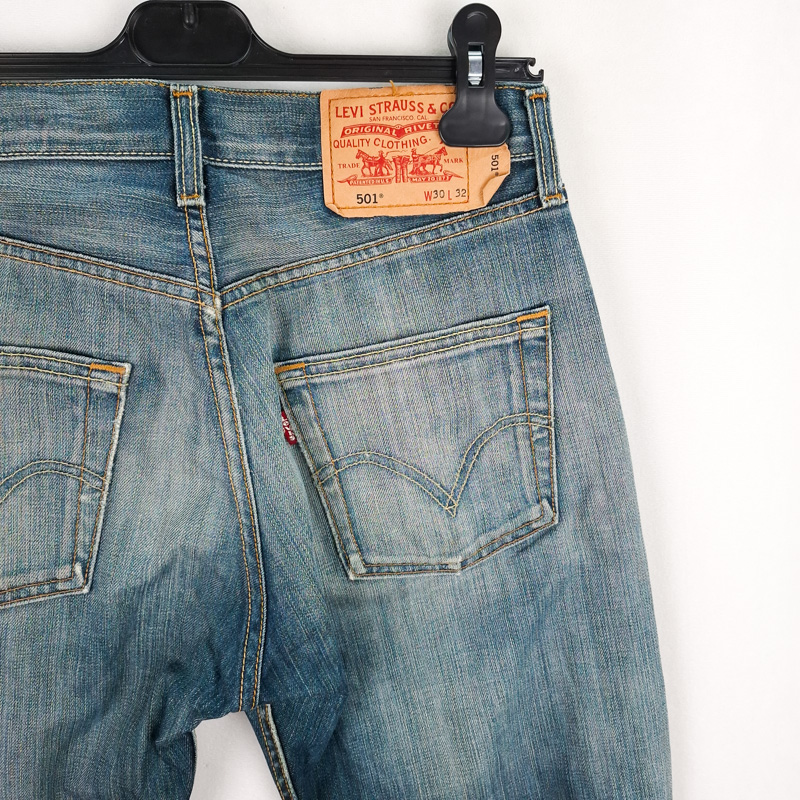 Levi's 501 Talla ESPAÑA 38-40 W30 de Segunda Mano