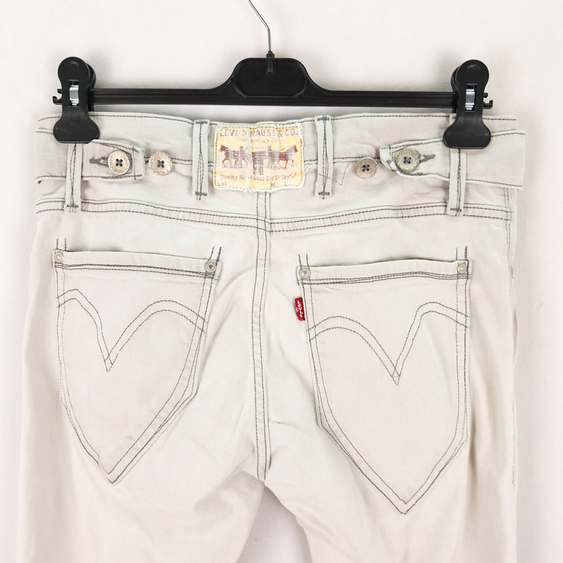 Levi's 513 Skinny Leg Talla ESPAÑA 40 W32 de Segunda Mano