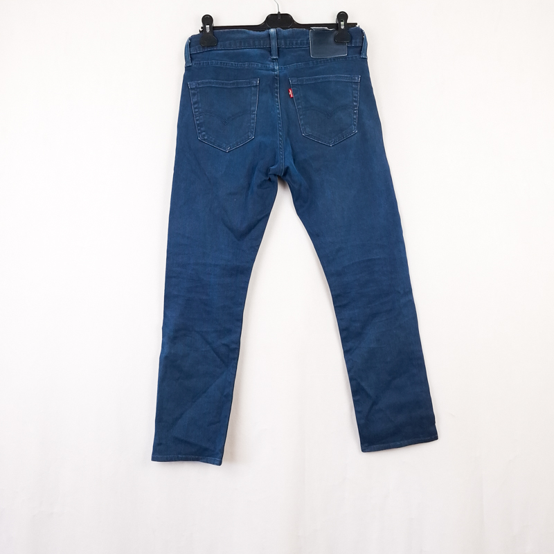 Levi's 510 Talla ESPAÑA 40 W30 de Segunda Mano