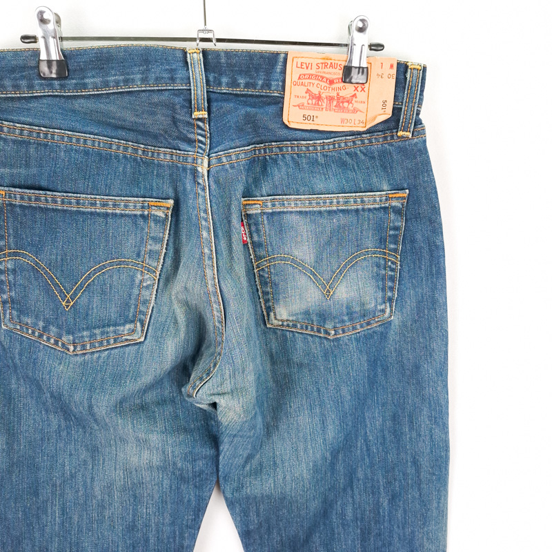 Levi's 501 Talla ESPAÑA 38-40 W30 de Segunda Mano