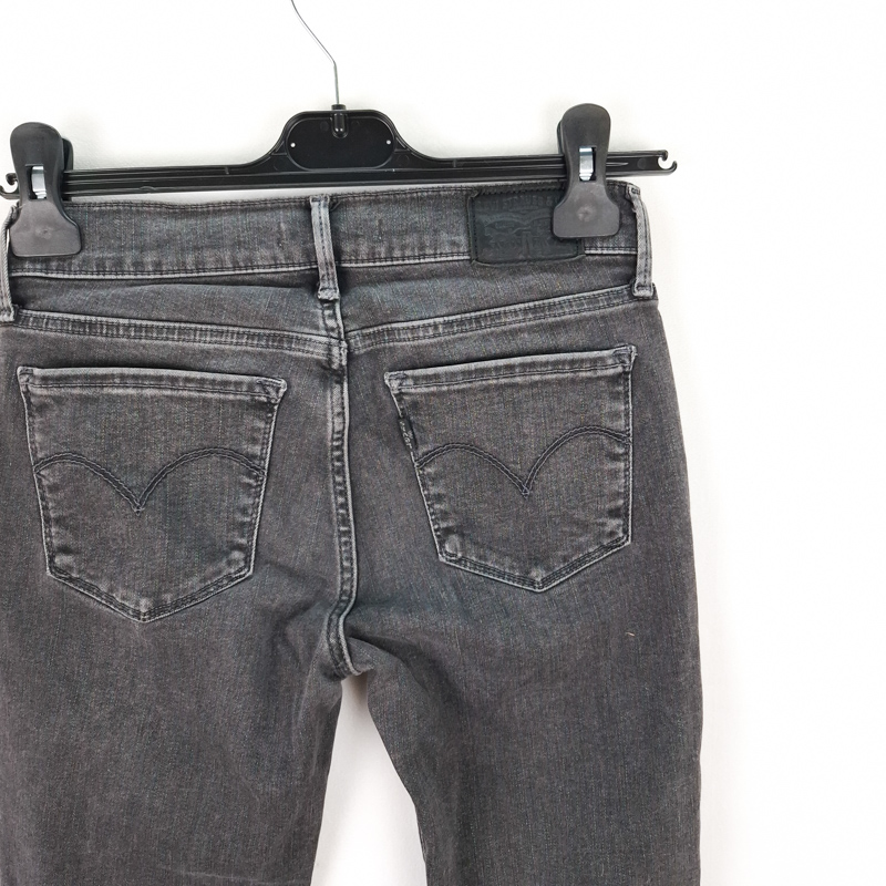 Levi's 710 Super Skinny Talla ESPAÑA 32-34 W26 de Segunda Mano