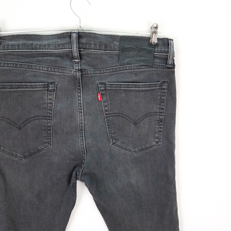Levi's 519 Talla ESPAÑA 44-46 W36 de Segunda Mano