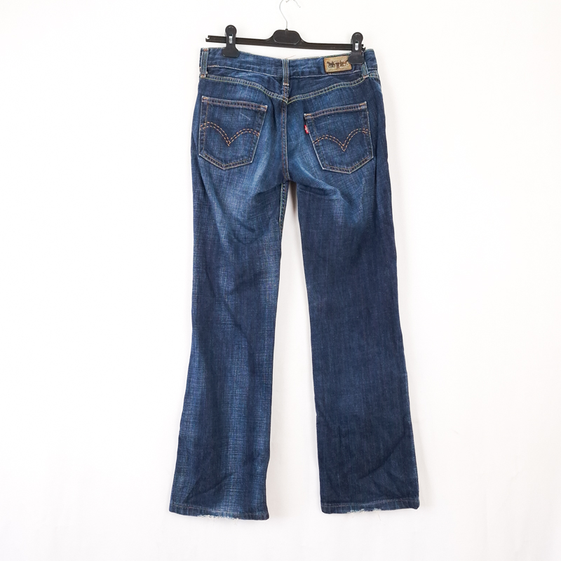 Levi's 557 Talla ESPAÑA 40 W30 de Segunda Mano