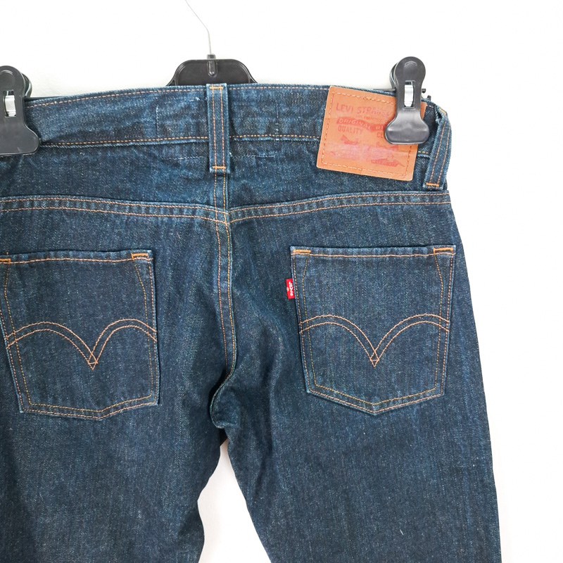 Levi's 511 Skinny Edición Especial Bolsillos rojos con logos de Levi´s Talla ESPAÑA 38-40 W30 de Segunda Mano