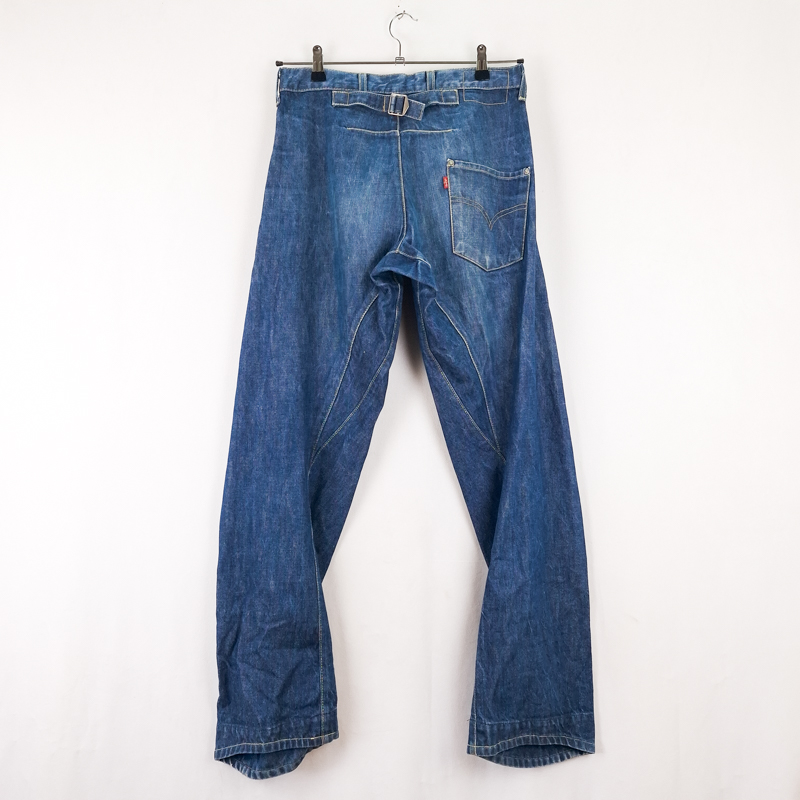 Levi's Engineered Jeans Talla ESPAÑA 40 W30 de Segunda Mano