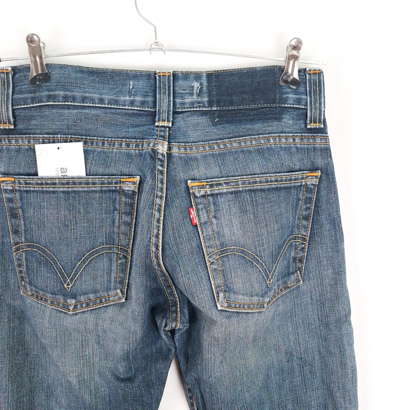 Levi's 512 Bootcut Talla ESPAÑA 38 W29 de Segunda Mano
