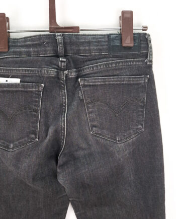 Levi's 711 Skinny Talla ESPAÑA 34-36 W27 de Segunda Mano