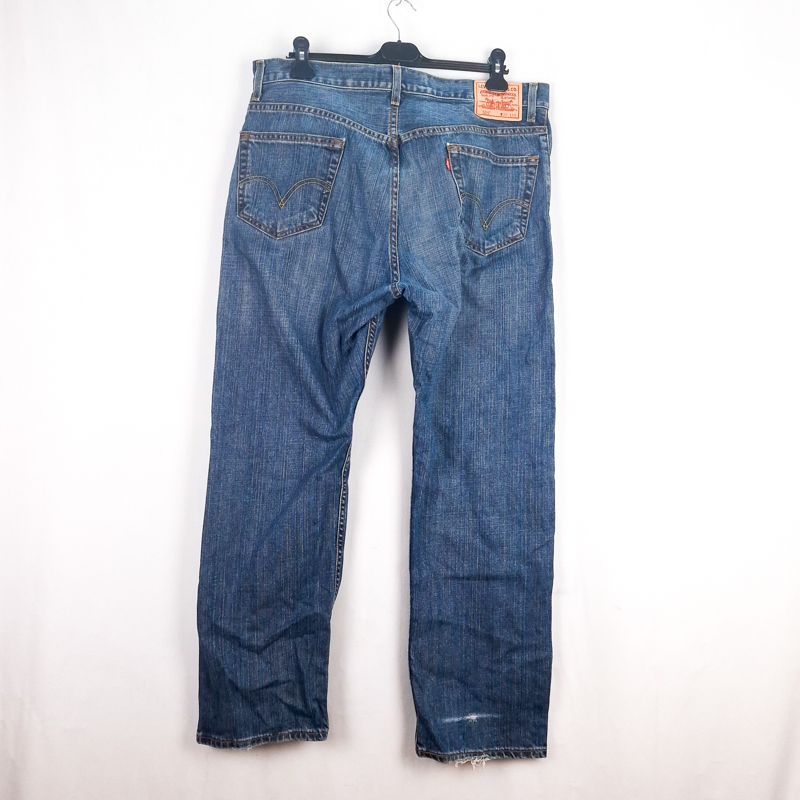 Levi's 505 Regular Fit Talla ESPAÑA 48 W36 de Segunda Mano