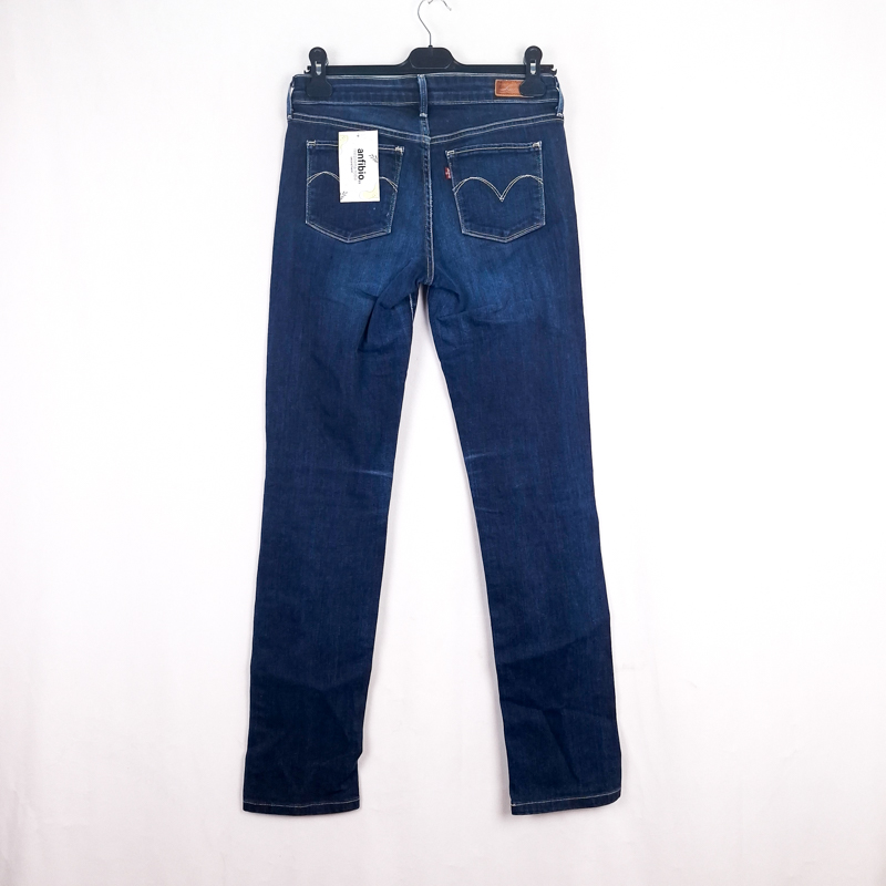 Levi's Slight Curve Classic Slim Leg Talla ESPAÑA 38-40 W28 de Segunda Mano