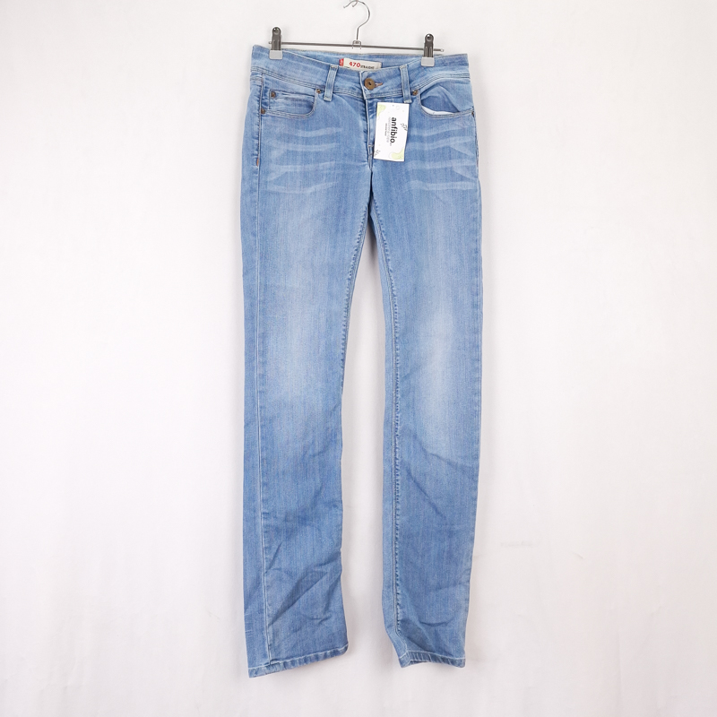 Levi's 470 Straight Talla ESPAÑA 38 W30 de Segunda Mano