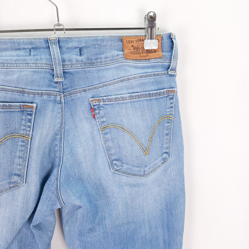 Levi's 470 Straight Talla ESPAÑA 38 W30 de Segunda Mano