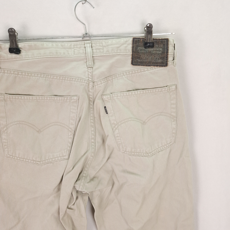 Levi's 401 vintage fabricados en 1991 Talla ESPAÑA 40-42 W33 de Segunda Mano