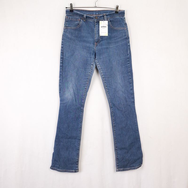 Levi's 525 Talla ESPAÑA 40 W32 de Segunda Mano