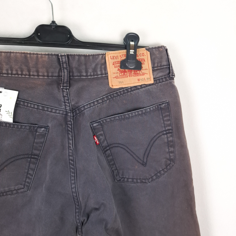 Levi's 751 Talla ESPAÑA 40 W32 de Segunda Mano