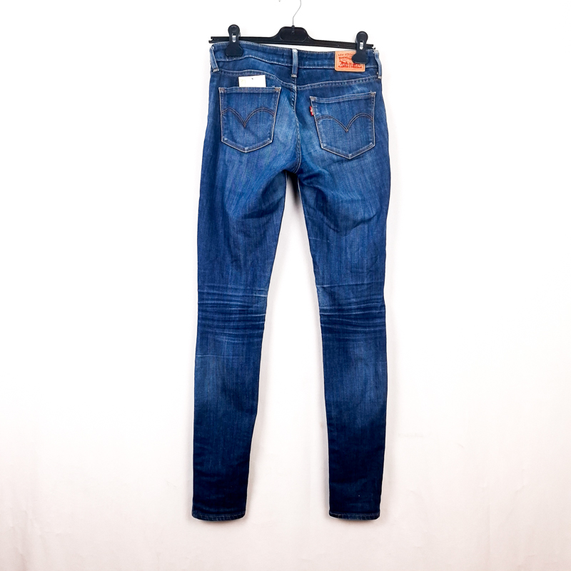 Levi's 711 Skinny Talla España 36-38 W25 de Segunda Mano