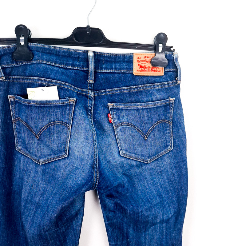 Levi's 711 Skinny Talla España 36-38 W25 de Segunda Mano
