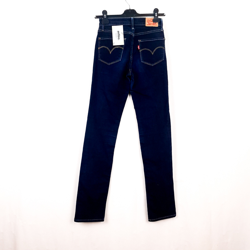 Levi's 724 Talla España 32-34 W24 de Segunda Mano