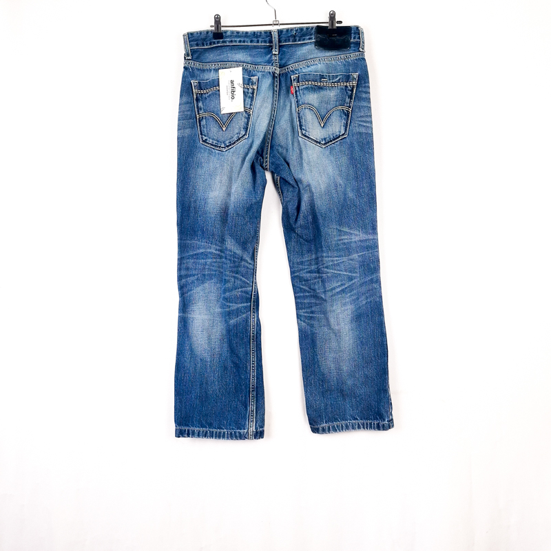 Levi's Edición Especial Talla España 42 de Segunda Mano