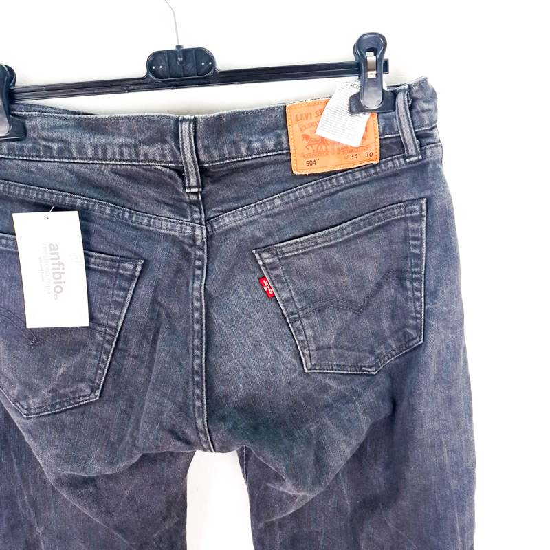 Levi's 504 Talla España 44 W34 de Segunda Mano