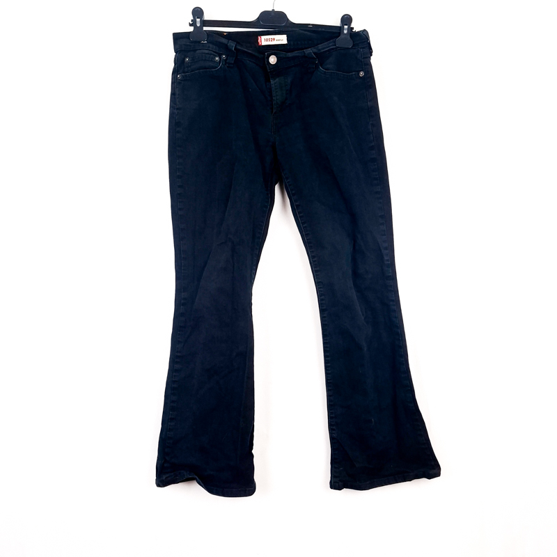 Levi's 10529 Bootcut Talla España 42-44 W33 de Segunda Mano