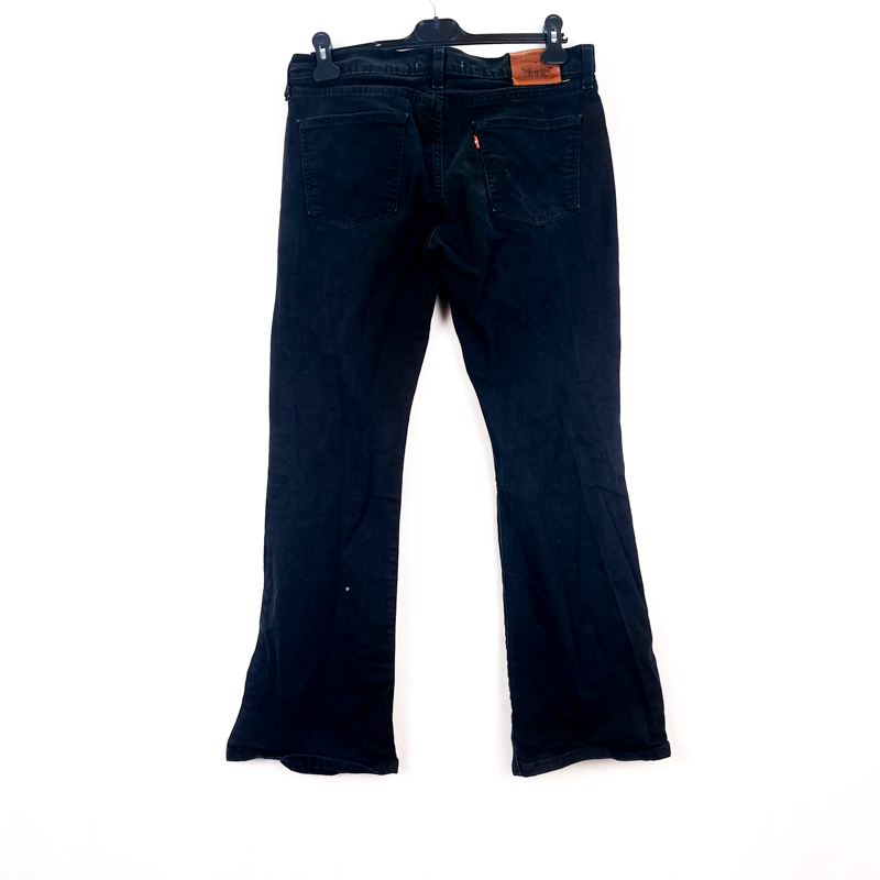 Levi's 10529 Bootcut Talla España 42-44 W33 de Segunda Mano