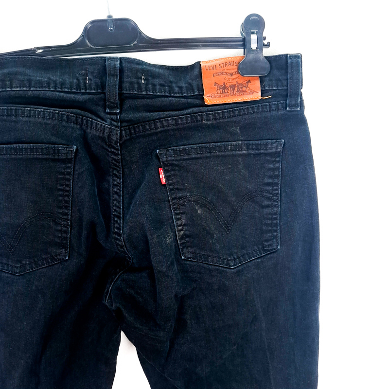 Levi's 10529 Bootcut Talla España 42-44 W33 de Segunda Mano