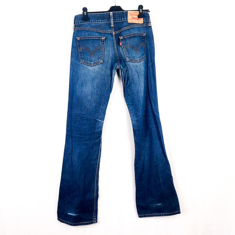 Levi's 557 03 Eve Square Cut Straight Talla España 40 W30 de Segunda Mano