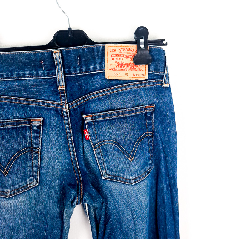 Levi's 557 03 Eve Square Cut Straight Talla España 40 W30 de Segunda Mano