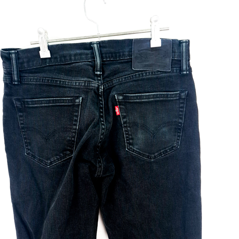Levi's 511 Talla España 38-40 W30 de Segunda Mano