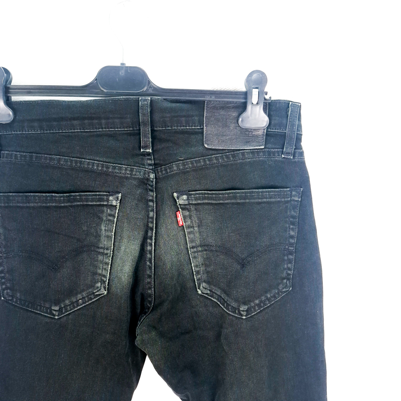 Levi's 511 Premium Talla España 38-40 W30 de Segunda Mano